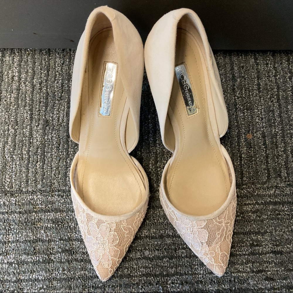 Beautiful Orsay Pumps!